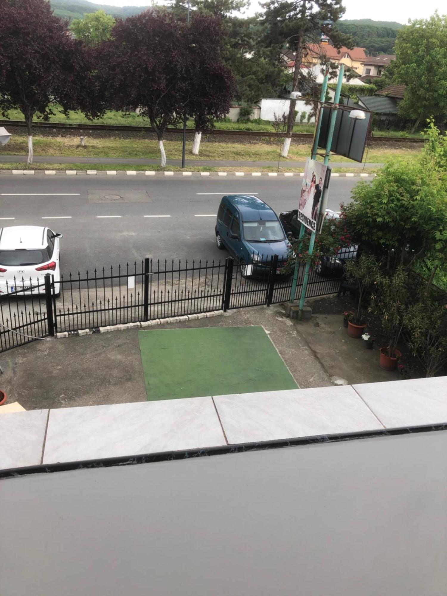 Pensiunea Residence Râmnicu Vâlcea Екстериор снимка